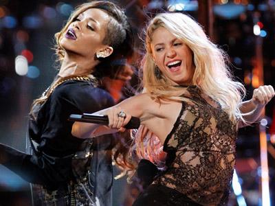 Shakira akan Rilis Single Duetnya dengan Rihanna Pekan Depan!